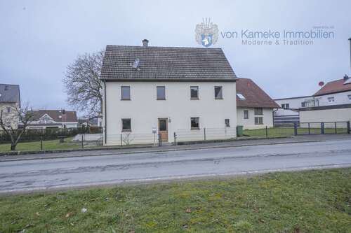 Foto - Haus zum Mieten in Röttenbach 850,00 € 100 m²