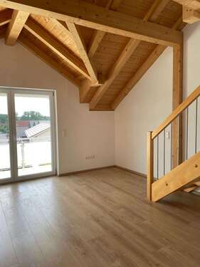 Foto - Wohnung zum Mieten in Stammham 680,00 € 90 m²