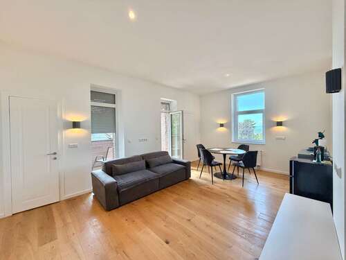 Foto - Wohnung zum Kaufen in Badenweiler 270.000,00 € 43.91 m²