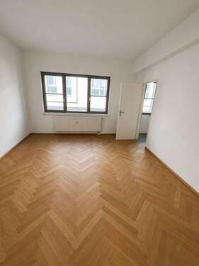 Foto - Wohnung zum Mieten in Frankfurt am Main 775,00 € 36 m²