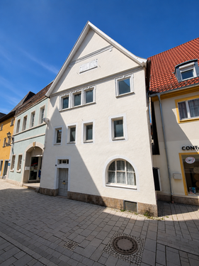 Foto - Haus zum Kaufen in Ochsenfurt 65.000,00 € 70 m²