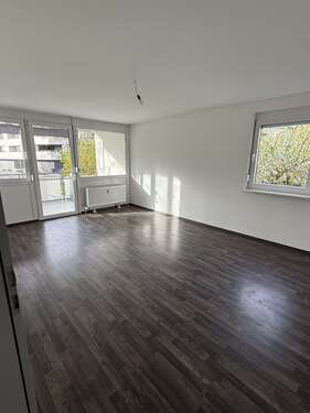 Foto - Wohnung zum Mieten in Winnenden 1.036,15 € 90.1 m²