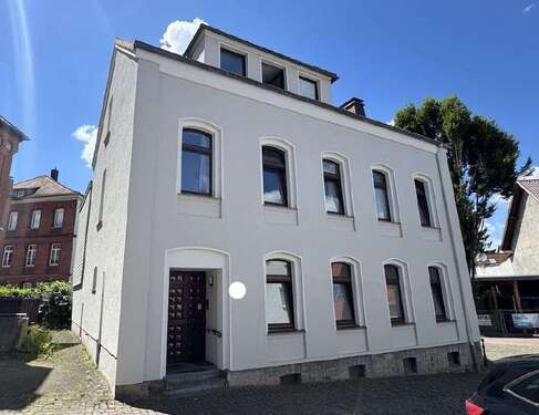 Foto - Haus zum Kaufen in Brakel 170.000,00 € 235 m²