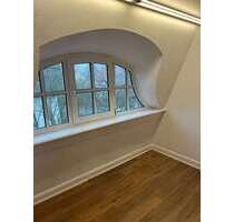 Haus zum Kaufen in Wiesbaden 1.690.000,00 € 250 m²