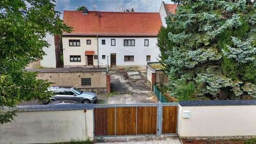 Foto - Haus zum Kaufen in Großschwabhausen 347.000,00 € 356 m²