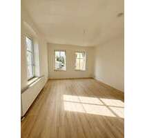 Wohnung zum Mieten in Limbach-Oberfrohna 350,00 € 56.18 m²