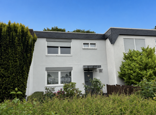 Foto - Haus zum Mieten in Schwalbach am Taunus 1.650,00 € 110 m²