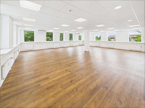 Foto - Büro in Aschaffenburg 2.880,00 € 320 m²