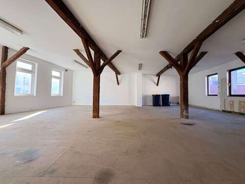 Foto - Halle in Wolfenbüttel 390,00 € 130 m²