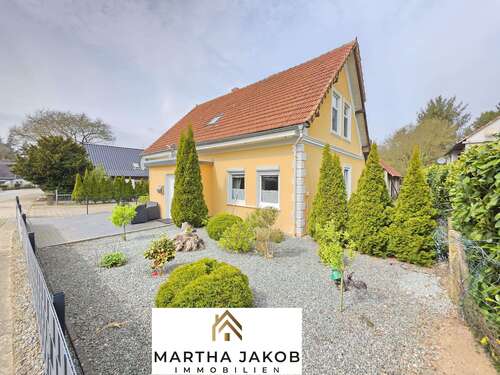 Foto - Haus zum Kaufen in Schiffdorf 299.900,00 € 215 m²