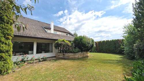 Foto - Haus zum Kaufen in Herrenberg 840.000,00 € 223.3 m²