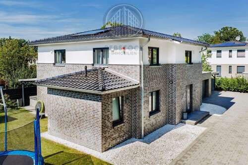 Foto - Haus zum Kaufen in Adendorf 849.000,00 € 187 m²