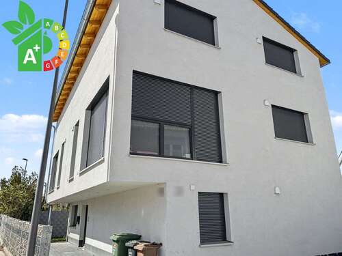 Foto - Haus zum Kaufen in Aurach 445.000,00 € 125 m²