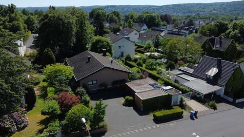 Foto - Haus zum Kaufen in Rheinbreitbach 689.000,00 € 216 m²