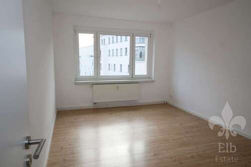 Foto - Wohnung zum Mieten in Magdeburg 533,05 € 76.15 m²