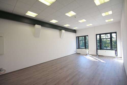 Foto - Büro in Essen 410,14 € 48 m² - 410,14&nbsp;EUR Kaltmiete, ca.&nbsp; 48,00&nbsp;m&sup2;