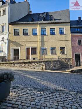 Foto - Haus zum Kaufen in Schwarzenberg 49.000,00 € 269 m²