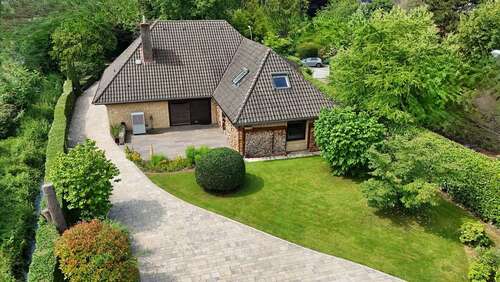 Foto - Haus zum Kaufen in Winsen 999.999,00 € 299.5 m²