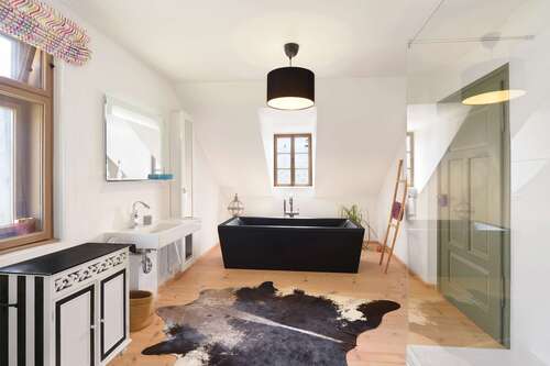 Foto - Haus zum Kaufen in Vaterstetten 1.200.000,00 € 130.68 m²