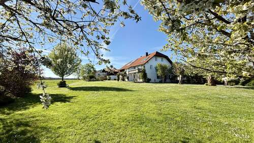 Foto - Haus zum Kaufen in Waging 2.200.000,00 € 360 m²