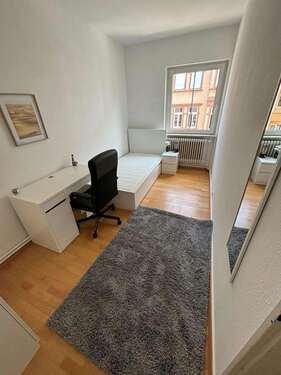 Foto - WG-Zimmer in Frankfurt am Main 750,00 € 17 m²