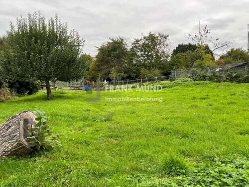 Foto - Grundstück zu verkaufen in Mönchengladbach-Wickrathberg 270.000,00 € 1049 m²