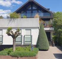 Haus zum Kaufen in Friedrichsdorf 865.000,00 € 328 m²