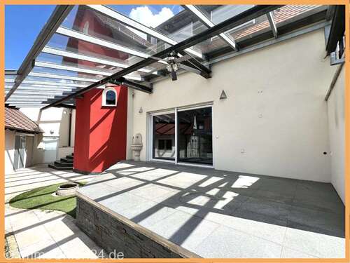 Foto - Haus zum Kaufen in Schwabach 990.000,00 € 241 m²