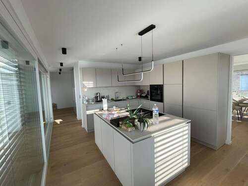Foto - Wohnung zum Kaufen in Kirchheim 895.000,00 € 147.62 m²
