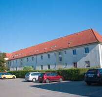 Wohnung zum Mieten in Zwenkau 357,48 € 43.07 m²