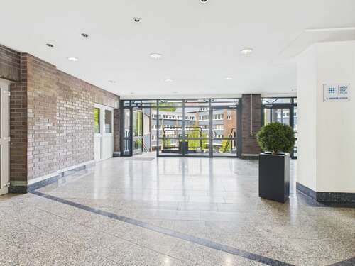 Foto - Büro in Schwerin 4.895,00 € 675 m²