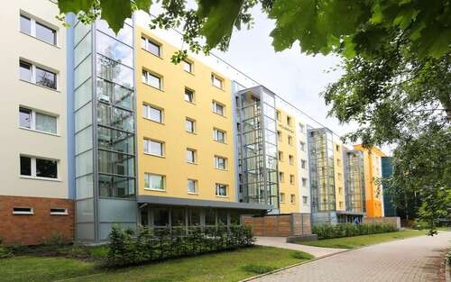 Foto - Wohnung zum Mieten in Rostock 407,00 € 46.79 m²
