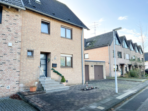 Foto - Haus zum Kaufen in Bergheim 455.000,00 € 156 m²