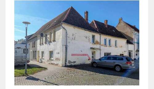 Foto - Haus zum Kaufen in Güsten 120.000,00 € 118 m²