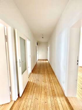 Foto - Wohnung zum Mieten in Bitterfeld-Wolfen OT Bitterfeld 621,66 € 95.64 m²