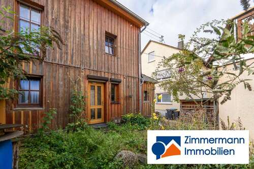 Foto - Haus zum Kaufen in Weisel 165.000,00 € 101 m²