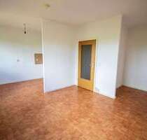 Wohnung zum Mieten in Halle (Saale) 273,00 € 31.67 m²
