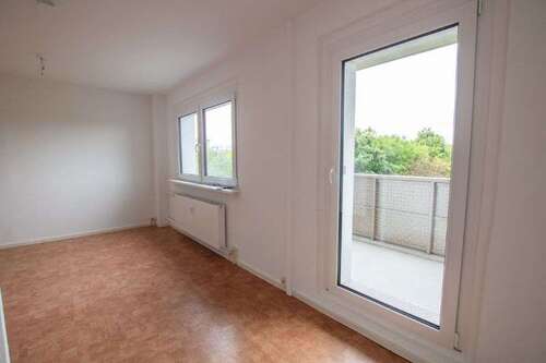 Foto - Wohnung zum Mieten in Halle (Saale) 302,00 € 31.67 m²
