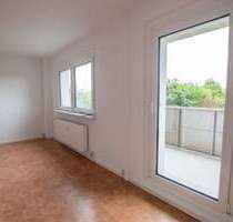 Wohnung zum Mieten in Halle (Saale) 273,00 € 31.67 m²