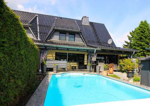 Foto - Haus zum Kaufen in Blankenfelde 750.000,00 € 149.84 m²