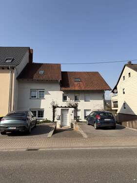 Foto - Haus zum Kaufen in Bilsdorf 267.000,00 € 203 m²