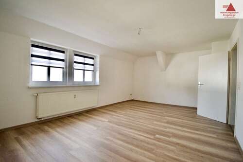 Foto - Wohnung zum Mieten in Deutscheinsiedel 255,00 € 63.5 m²