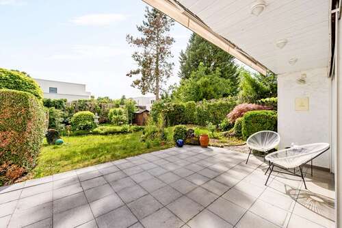 Foto - Haus zum Kaufen in Hattersheim 890.000,00 € 265 m²