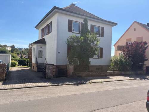 Foto - Haus zum Kaufen in Zweibrücken 160.000,00 € 114.83 m²