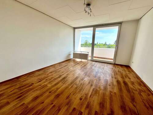 Foto - Wohnung zum Kaufen in Bad Homburg vor der Höhe 235.000,00 € 76 m²