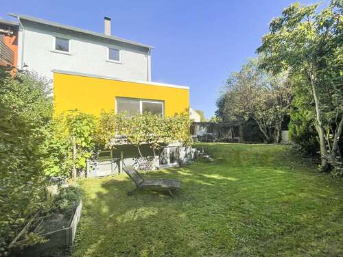Foto - Haus zum Kaufen in Frankfurt am Main 950.000,00 € 220.2 m²