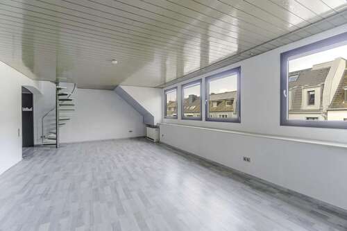 Foto - Wohnung zum Kaufen in Düsseldorf Derendorf 269.000,00 € 80 m²