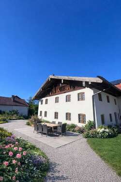 Foto - Haus zum Mieten in Vogtareuth 2.225,00 € 155 m²