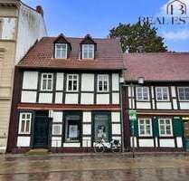 Büro in Stendal 344,00 € 43 m² - 344,00 EUR Kaltmiete, ca.  43,00 m² in Stendal (PLZ: 39576)