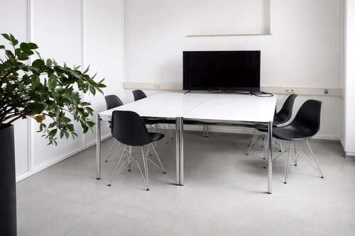 Foto - Büro in Stuttgart 450,00 € 30 m²